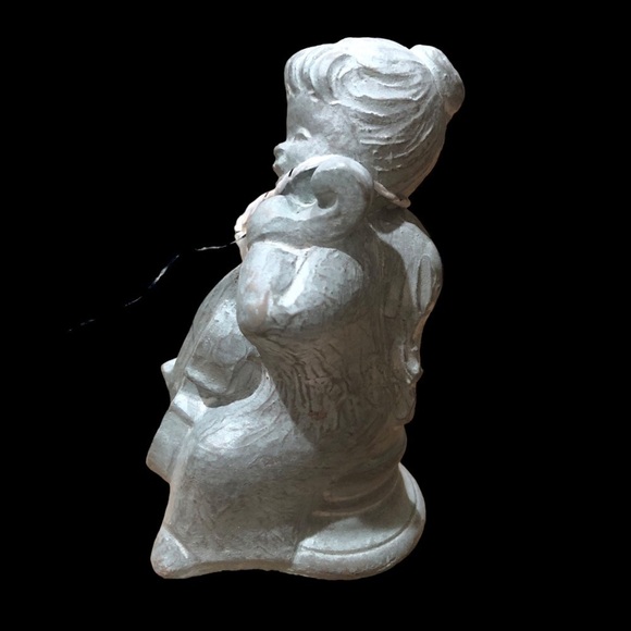 Isabel Bloom/ Vintage/Cherub Girl/signed not dated /sculpture/ concrete figurine - Picture 2 of 6